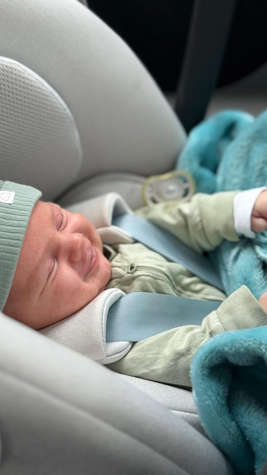 Matei doarme liniștit